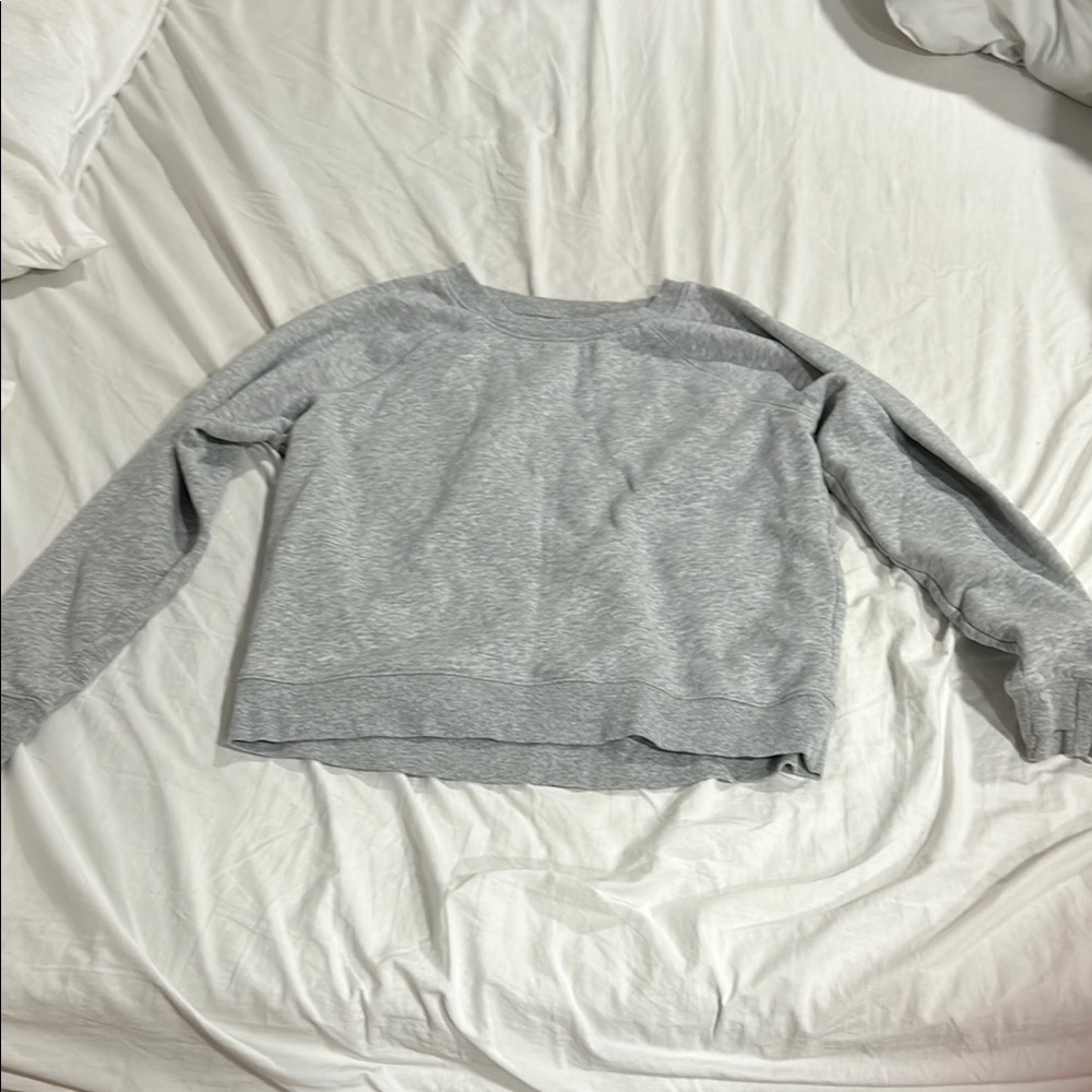 Gray Long Sleeve Sweatshirt